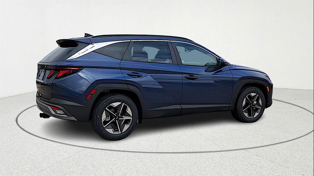 new 2026 Hyundai Tucson car, priced at $29,495