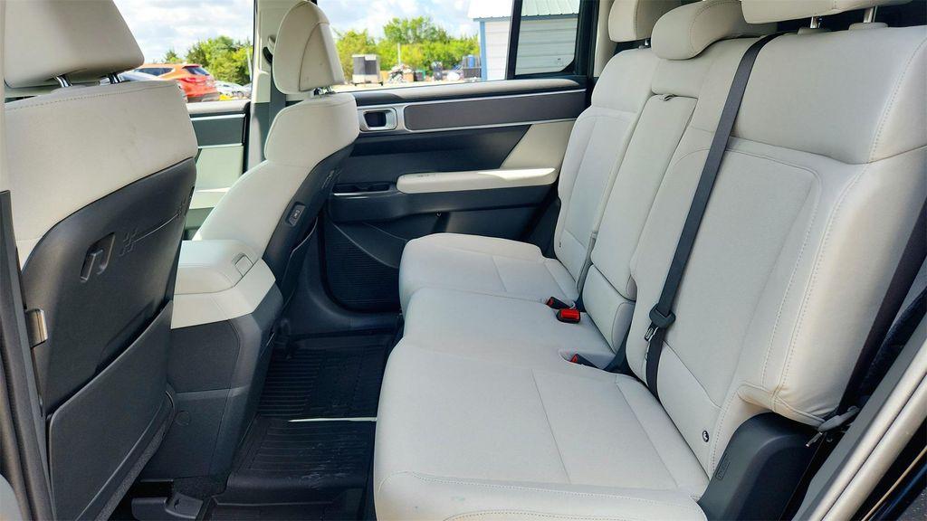 used 2024 Hyundai Santa Fe car, priced at $26,229