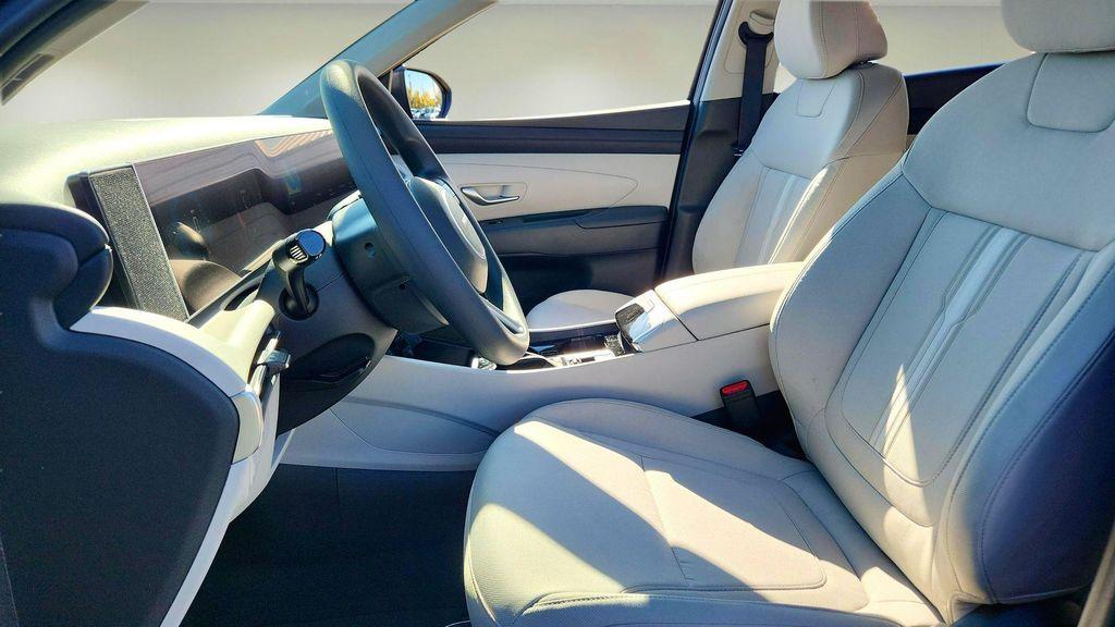 new 2025 Hyundai Tucson car, priced at $27,625