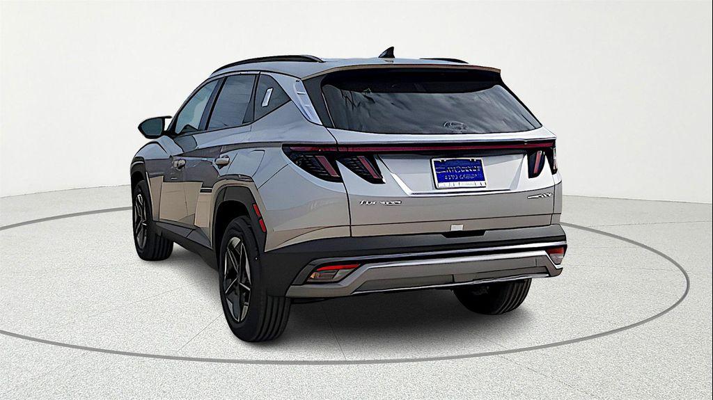 new 2026 Hyundai TUCSON Hybrid car, priced at $33,405