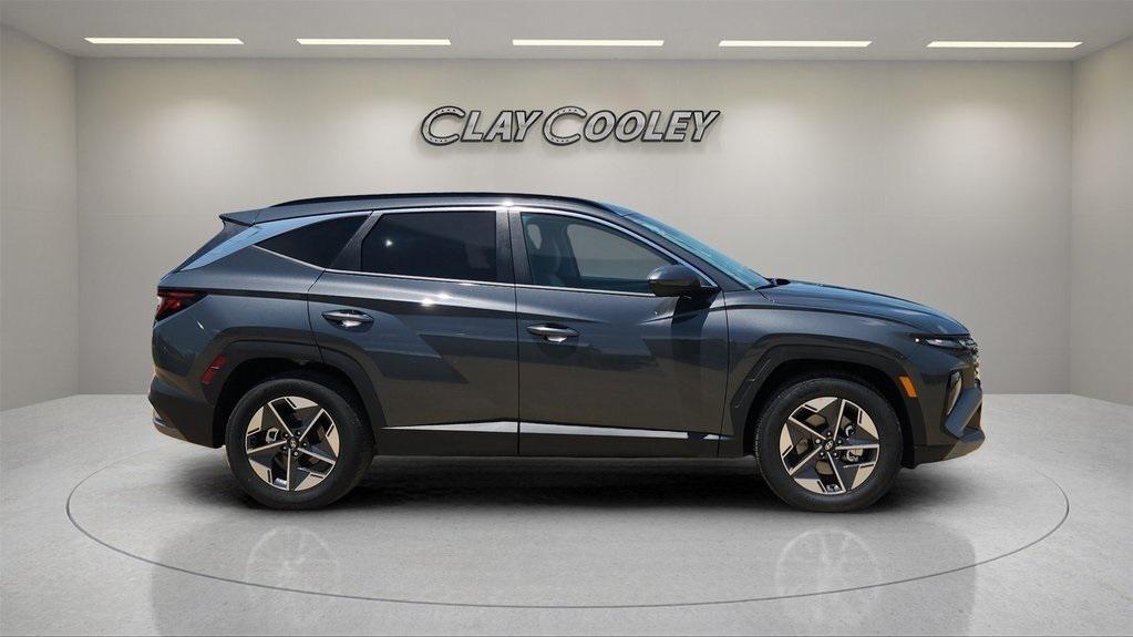 new 2026 Hyundai Tucson car, priced at $32,588