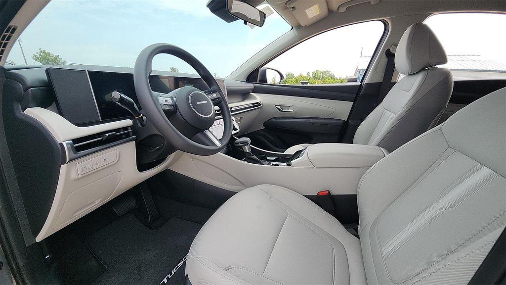 new 2026 Hyundai Tucson car, priced at $32,621