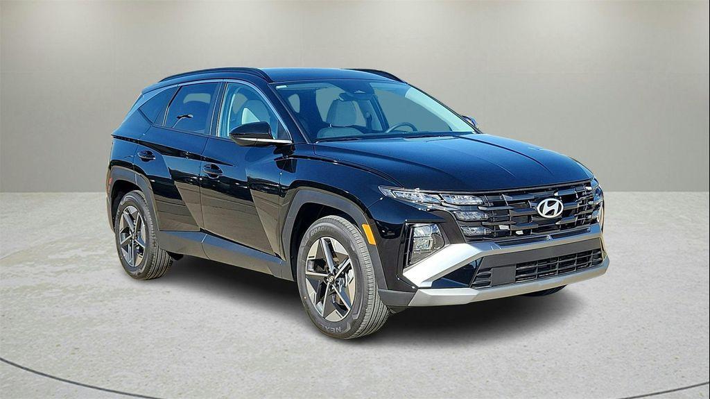 new 2025 Hyundai Tucson car, priced at $28,127