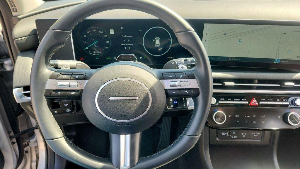 new 2025 Hyundai TUCSON Hybrid car, priced at $33,349