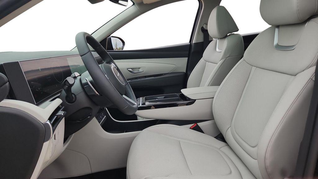 new 2026 Hyundai TUCSON Hybrid car, priced at $42,775