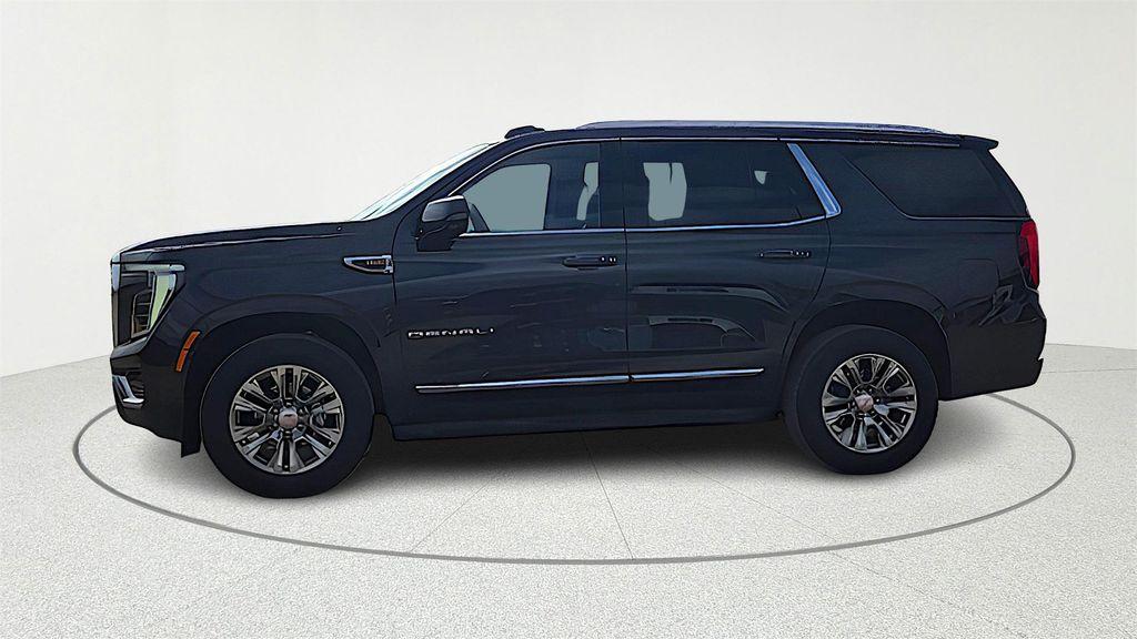 used 2025 GMC Yukon car, priced at $67,494