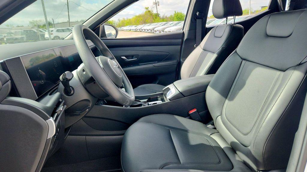new 2025 Hyundai SANTA CRUZ car, priced at $28,535