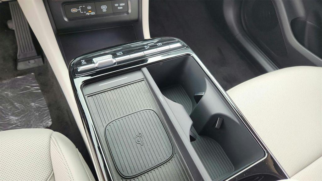 new 2026 Hyundai TUCSON Hybrid car, priced at $35,091