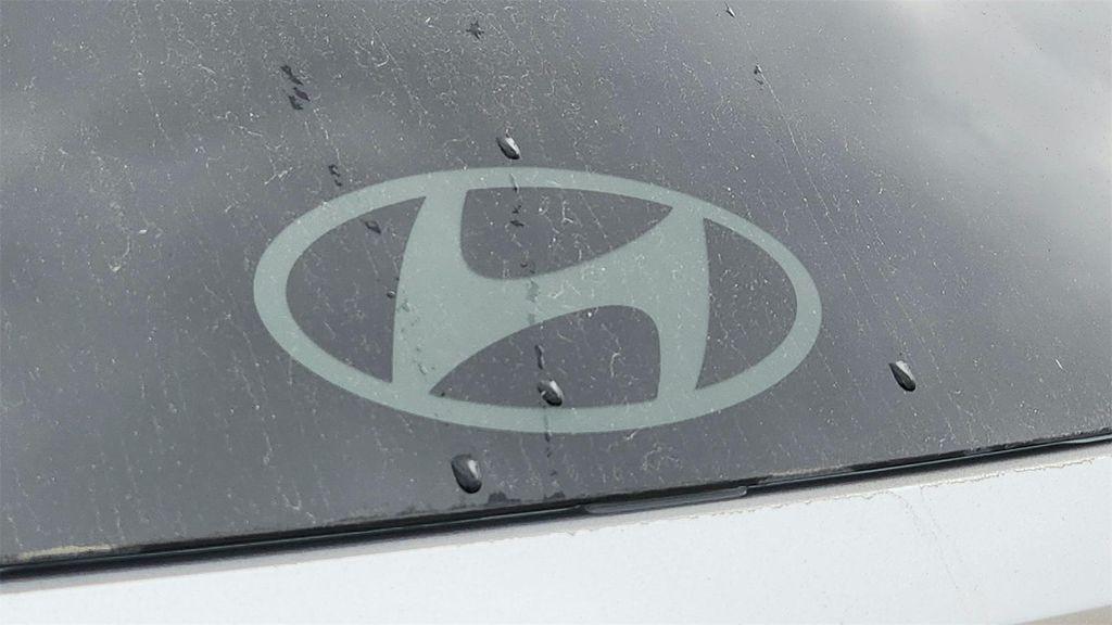 new 2026 Hyundai TUCSON Hybrid car, priced at $35,091