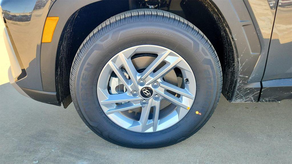 new 2026 Hyundai Tucson car, priced at $28,285