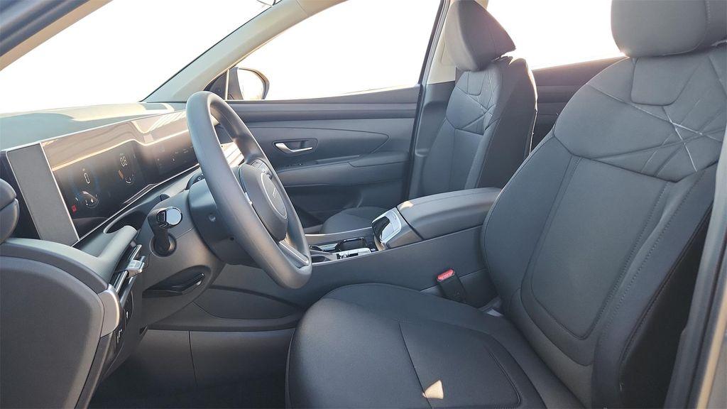 new 2026 Hyundai Tucson car, priced at $28,285