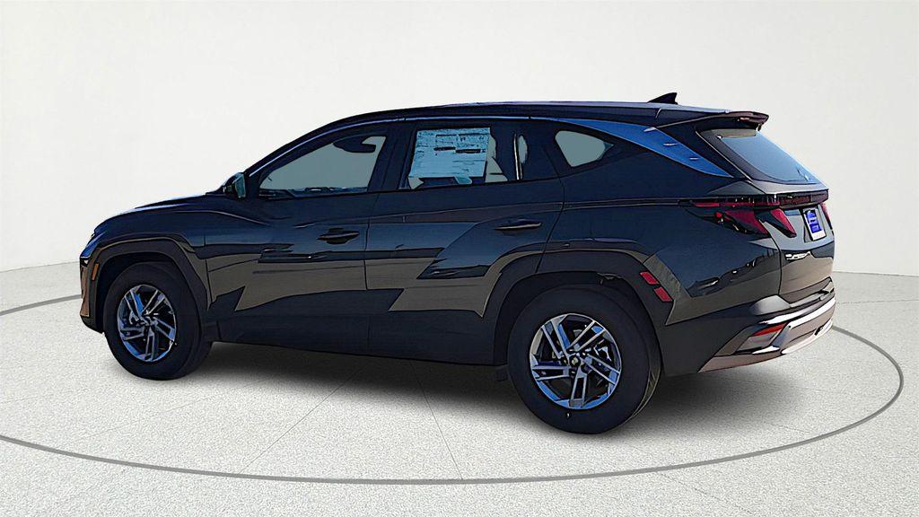 new 2026 Hyundai Tucson car, priced at $28,285