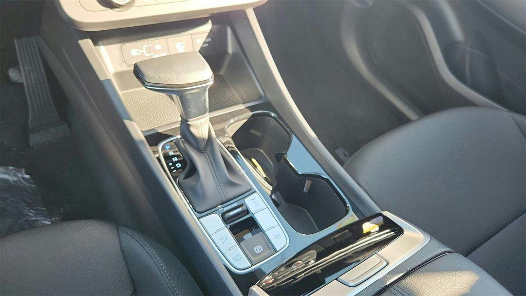 new 2026 Hyundai Tucson car, priced at $28,285