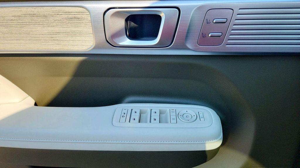 new 2025 Hyundai Santa Fe car, priced at $44,650