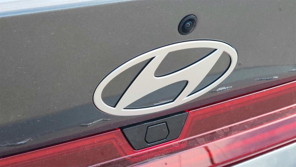 new 2026 Hyundai Elantra car, priced at $28,380