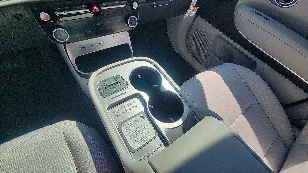 new 2026 Hyundai IONIQ 9 car, priced at $63,162