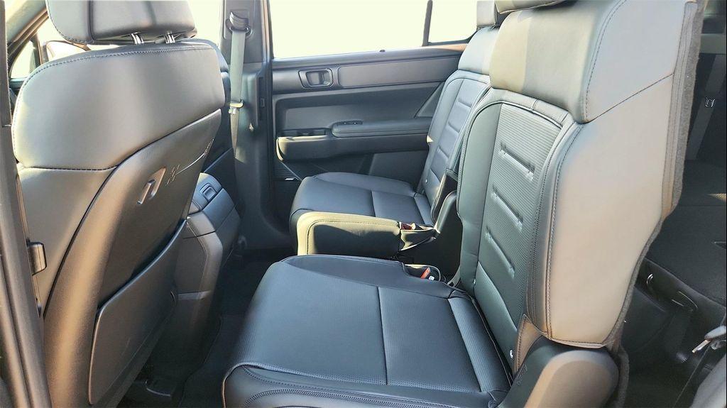 used 2024 Hyundai Santa Fe car, priced at $35,741