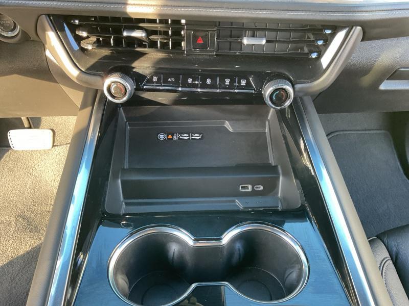 used 2025 Chevrolet Tahoe car, priced at $59,944