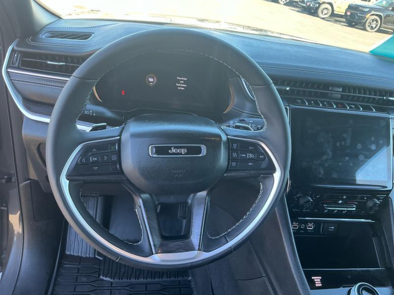 used 2025 Jeep Grand Cherokee L car, priced at $41,944