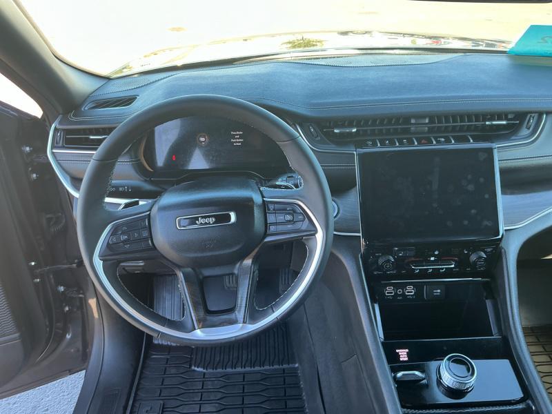used 2025 Jeep Grand Cherokee L car, priced at $41,944