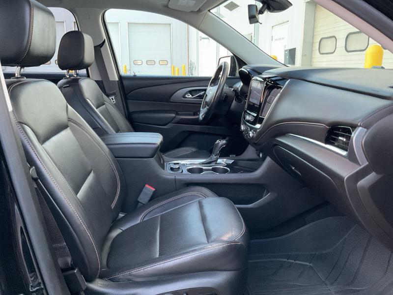 used 2020 Chevrolet Traverse car, priced at $31,911