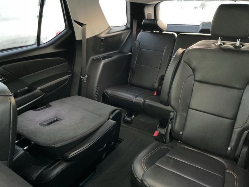 used 2020 Chevrolet Traverse car, priced at $31,911