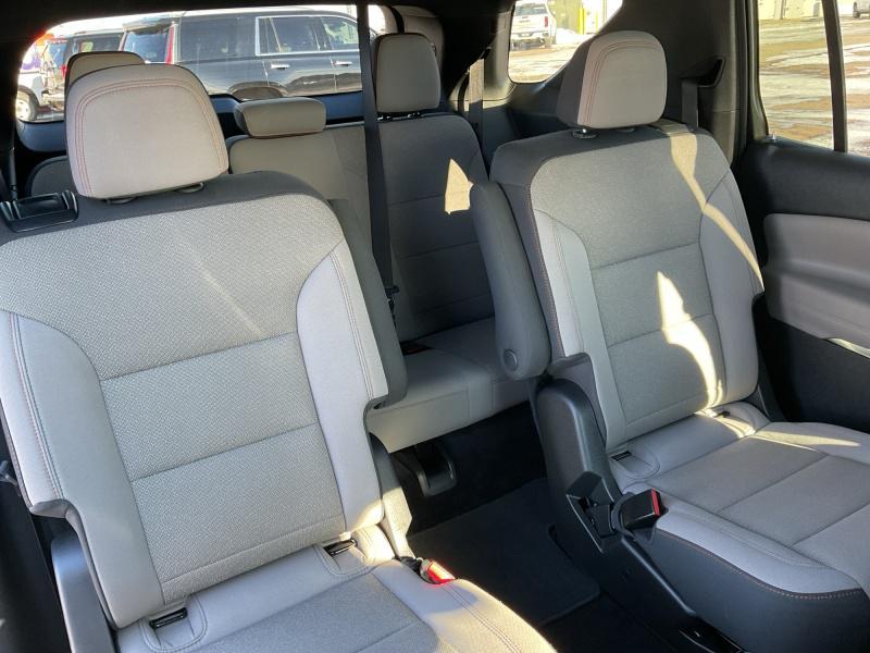 used 2025 Chevrolet Traverse car, priced at $36,911