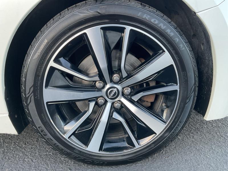 used 2023 Nissan Maxima car, priced at $26,911