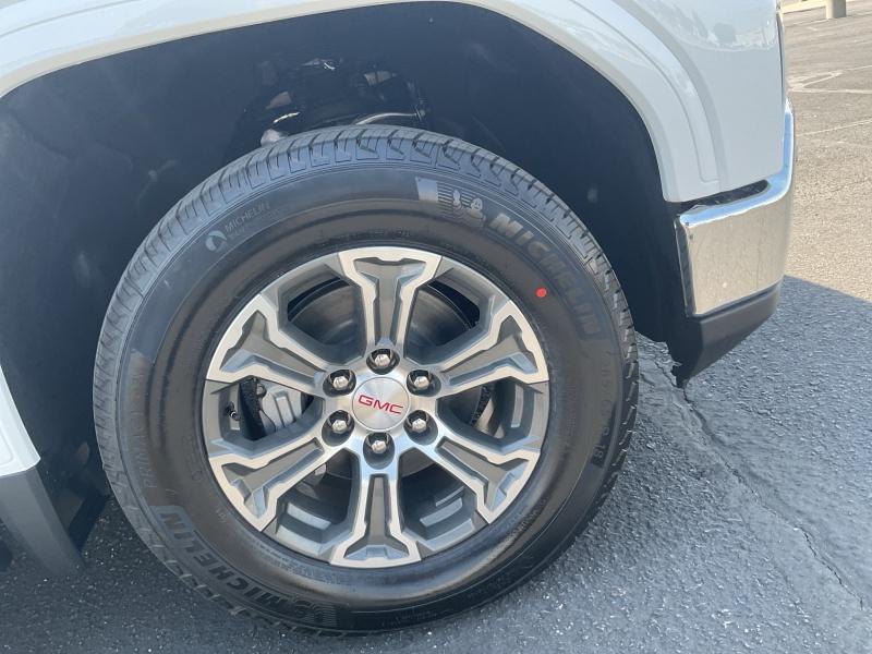 new 2026 GMC Sierra 1500 car, priced at $67,615