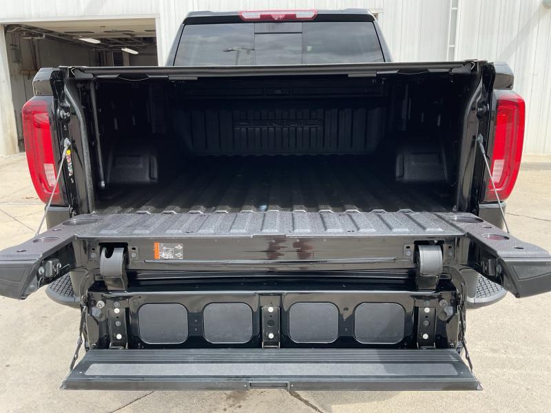used 2023 GMC Sierra 1500 car, priced at $43,911