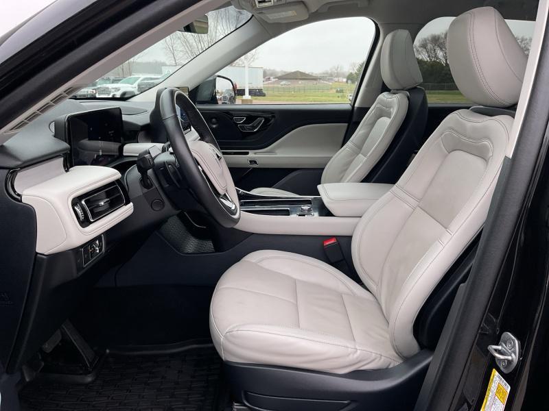 used 2025 Lincoln Aviator car, priced at $63,944