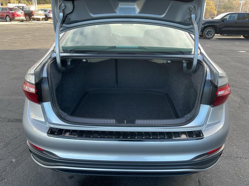 used 2024 Volkswagen Jetta car, priced at $22,911