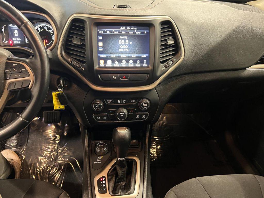 used 2016 Jeep Cherokee car, priced at $9,995