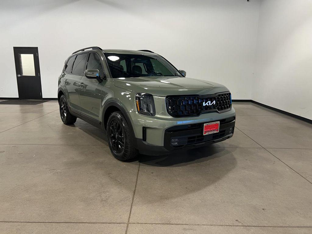 used 2024 Kia Telluride car, priced at $41,995