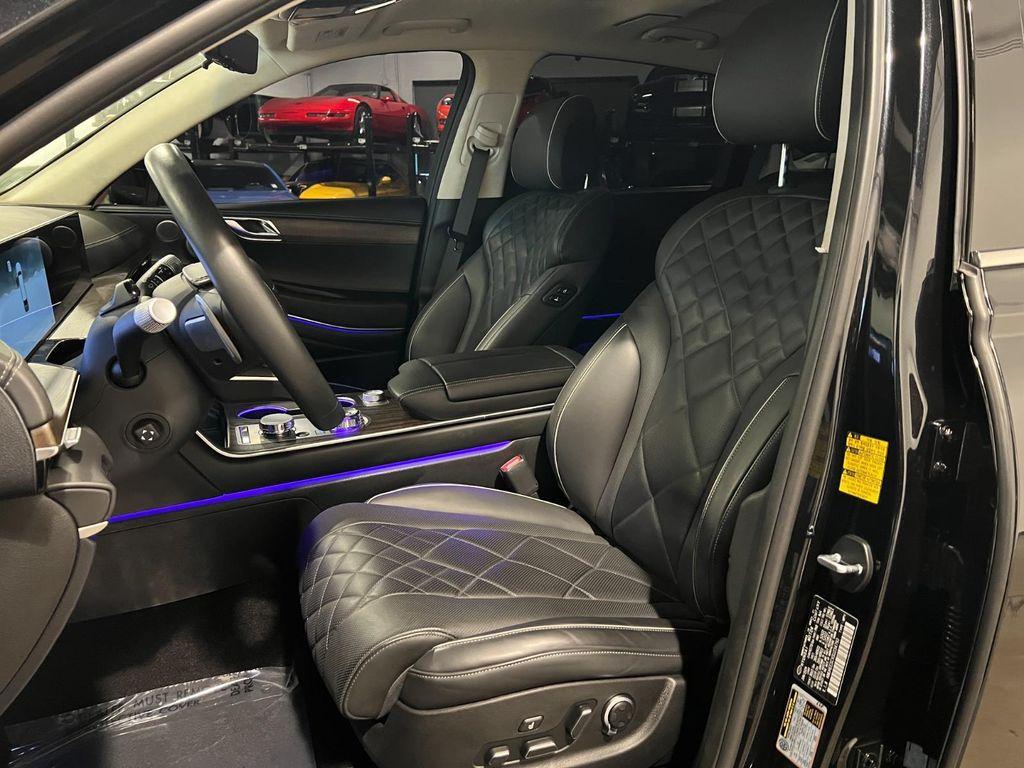 used 2025 Genesis GV80 car, priced at $65,700