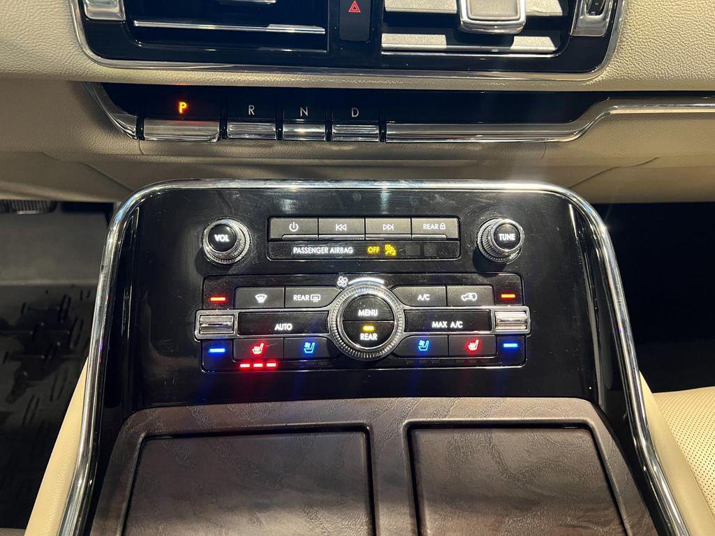 used 2020 Lincoln Navigator car, priced at $39,995