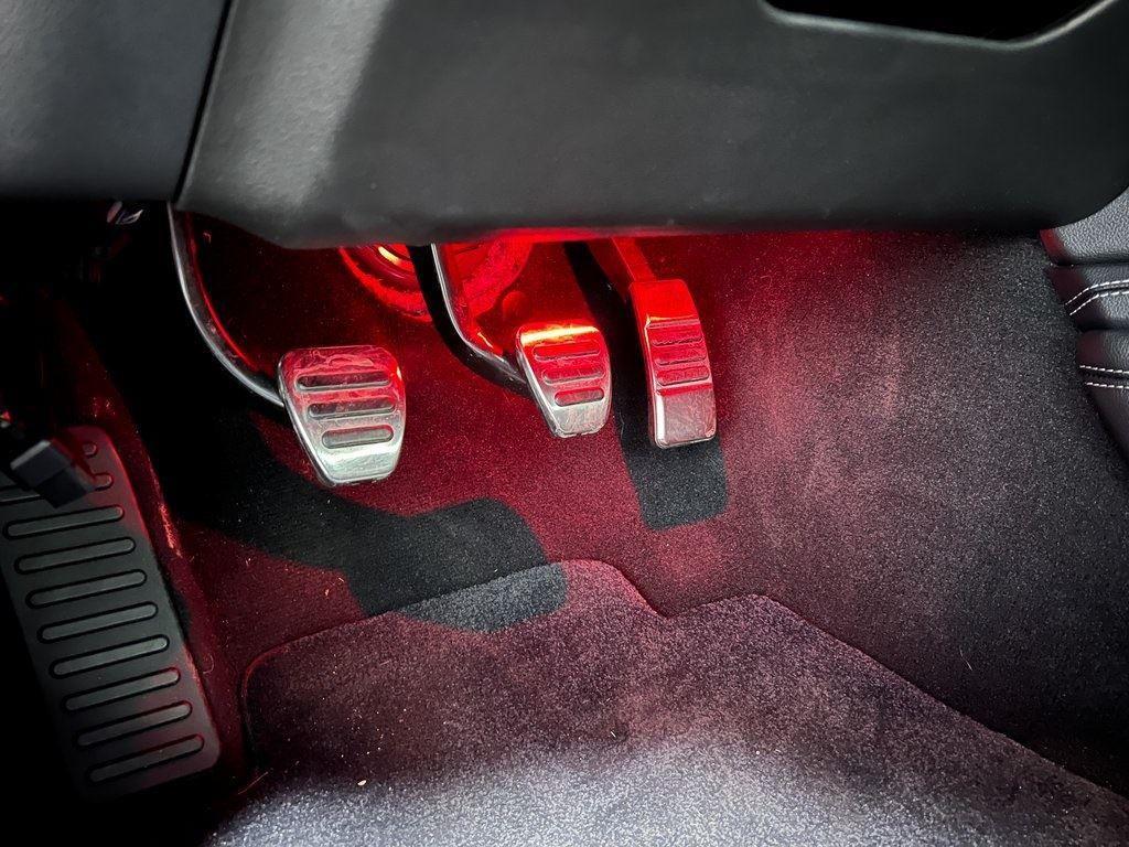 2021 Shadow Black Ford Mustang
