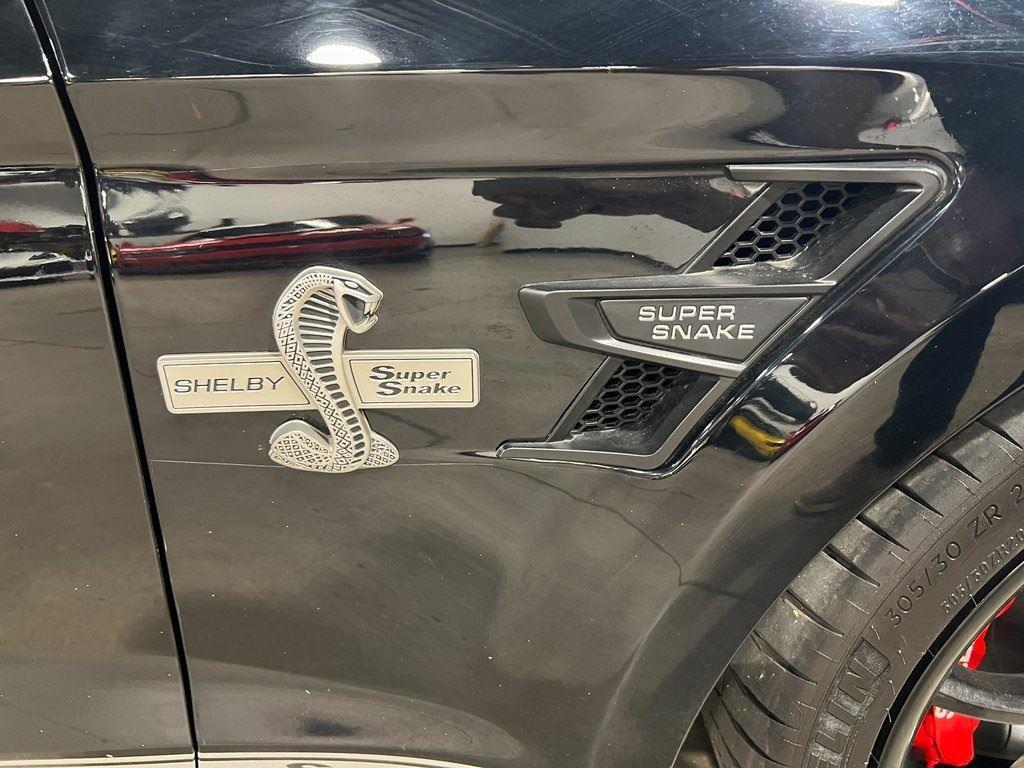 2021 Shadow Black Ford Mustang