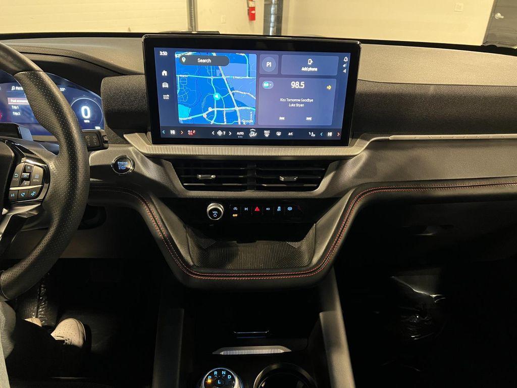 used 2025 Ford Explorer car, priced at $40,995