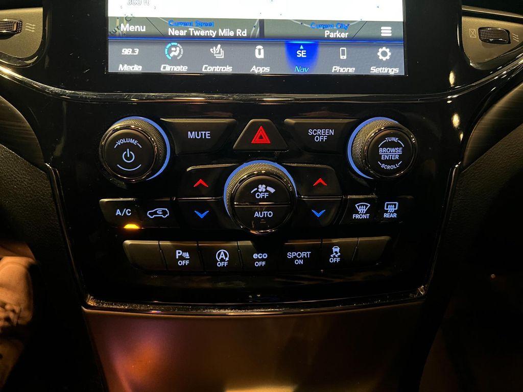 used 2022 Jeep Grand Cherokee car, priced at $25,995