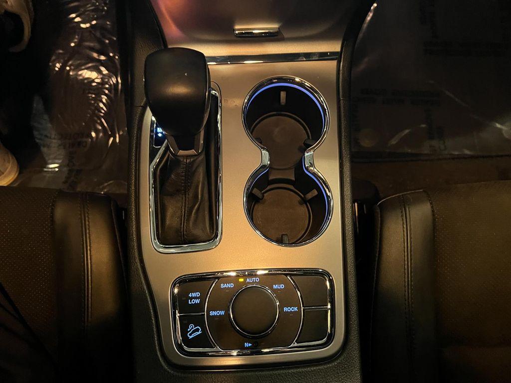 used 2022 Jeep Grand Cherokee car, priced at $25,995