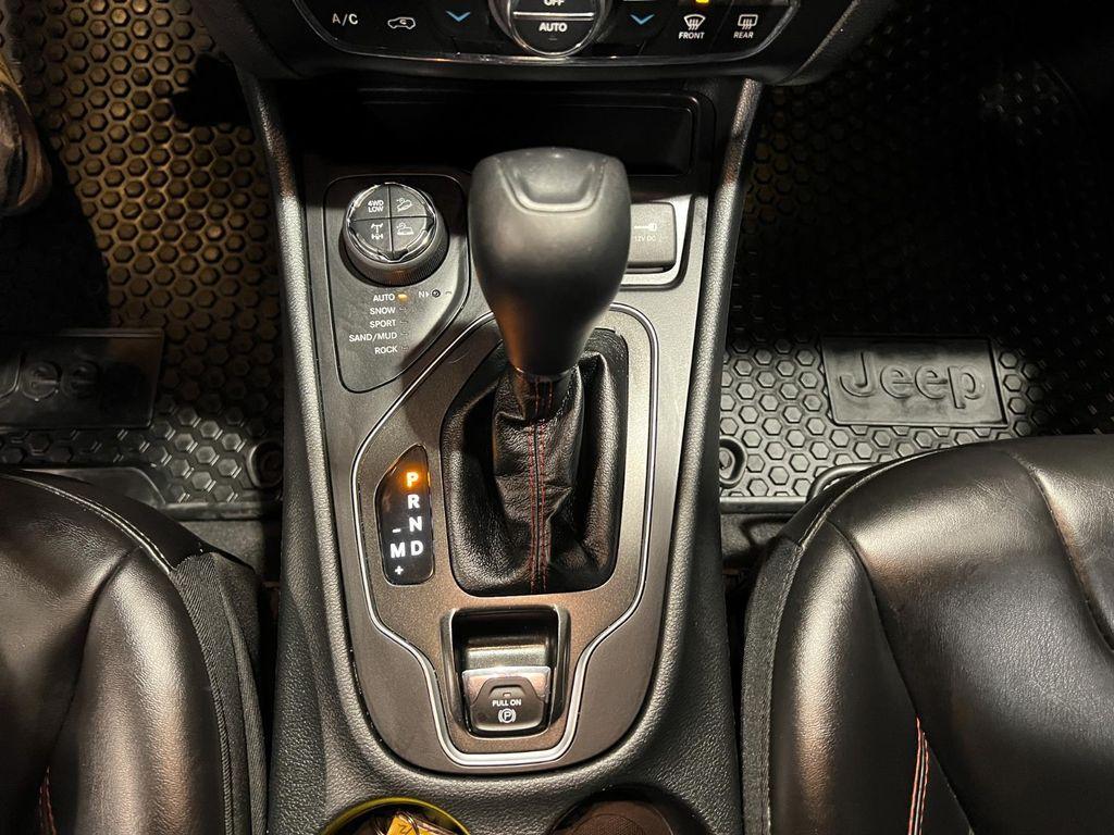 used 2019 Jeep Cherokee car, priced at $18,995