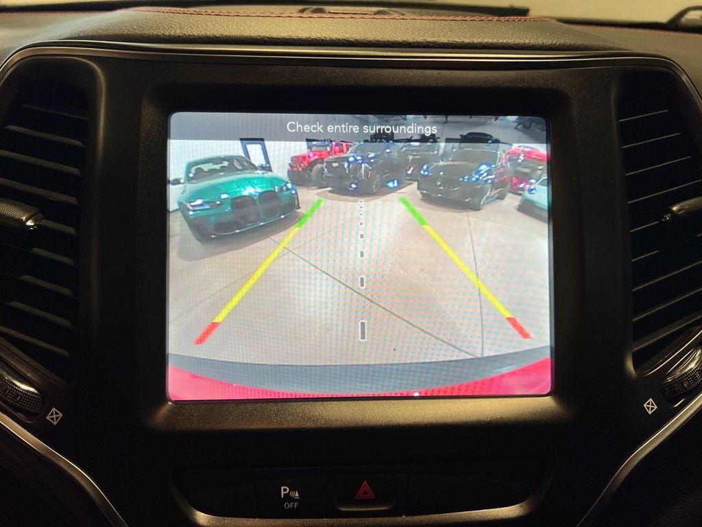 used 2019 Jeep Cherokee car, priced at $18,995