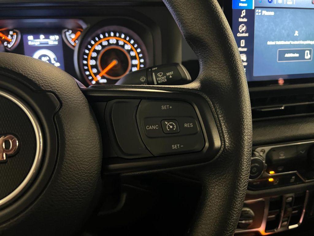 used 2025 Jeep Gladiator car, priced at $38,599