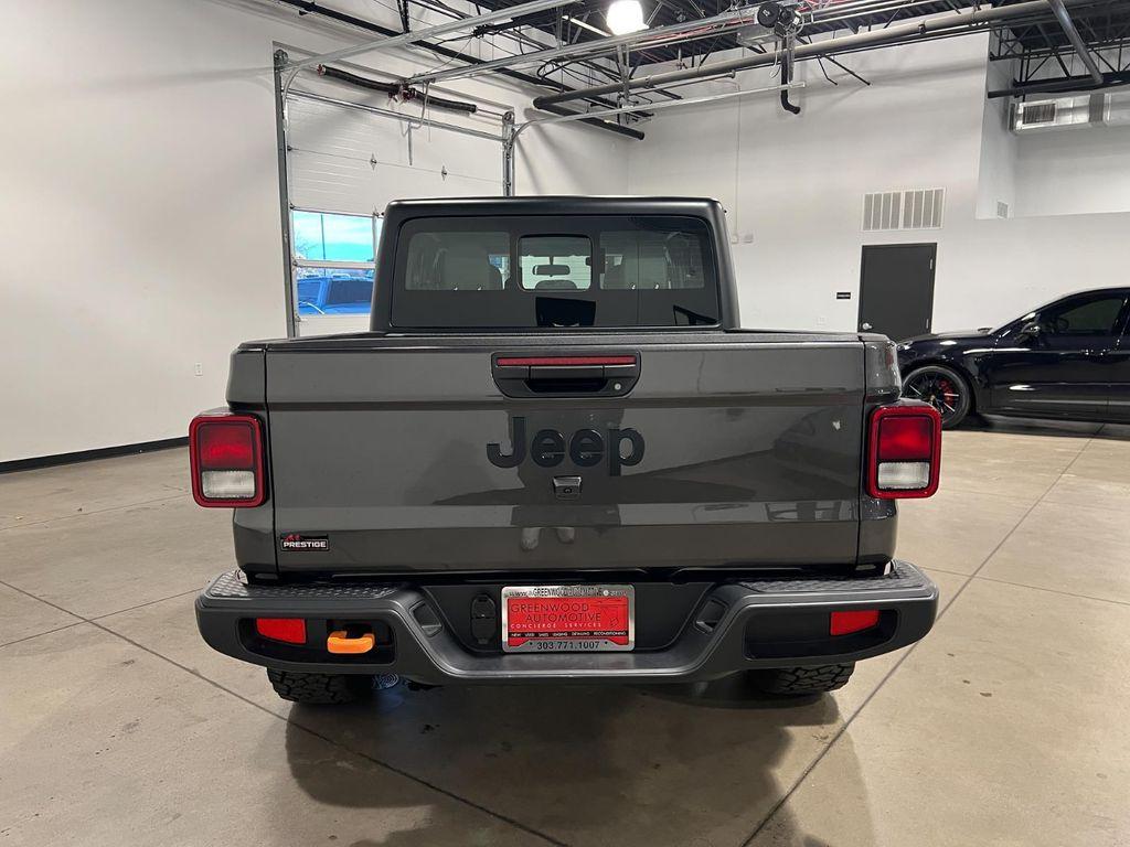 used 2025 Jeep Gladiator car, priced at $38,599