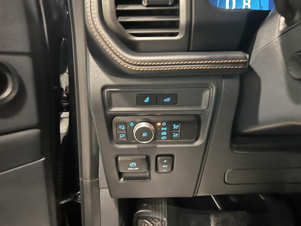 used 2022 Ford Expedition Max car, priced at $57,395