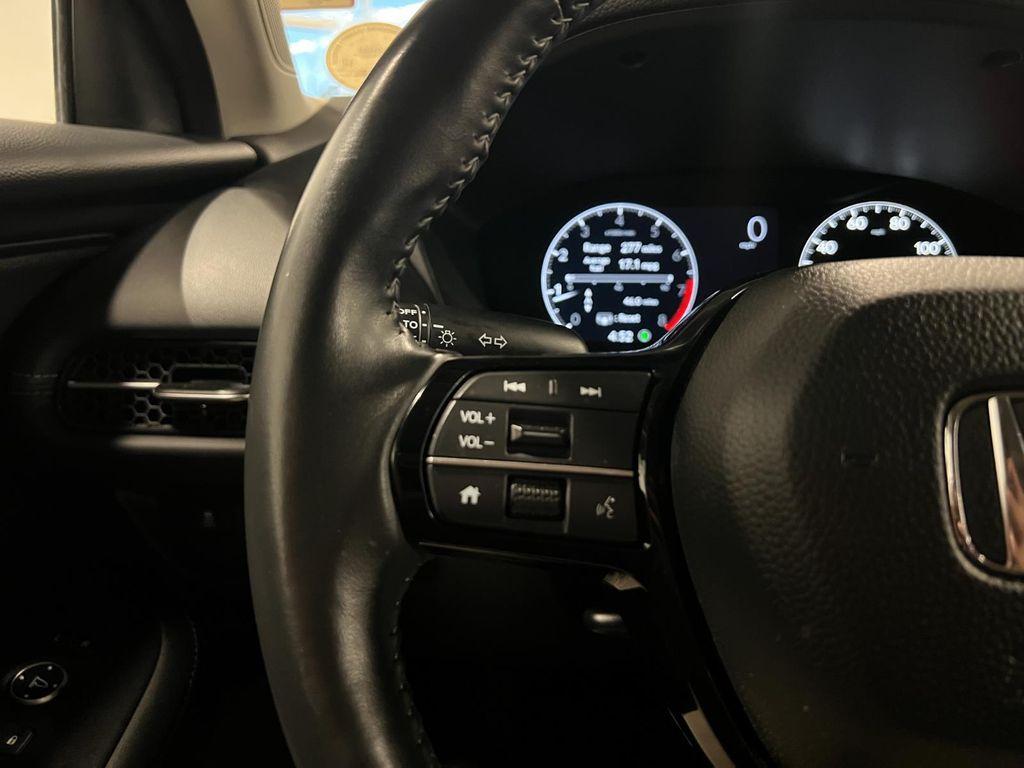 used 2025 Honda HR-V car, priced at $28,995