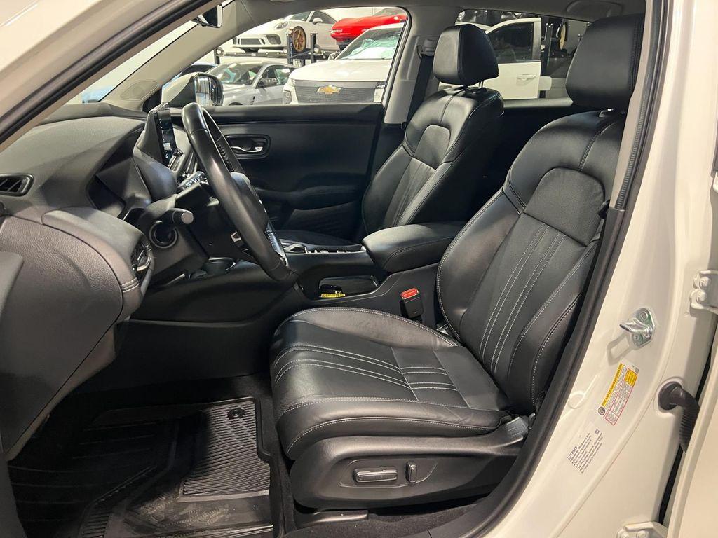 used 2025 Honda HR-V car, priced at $28,995