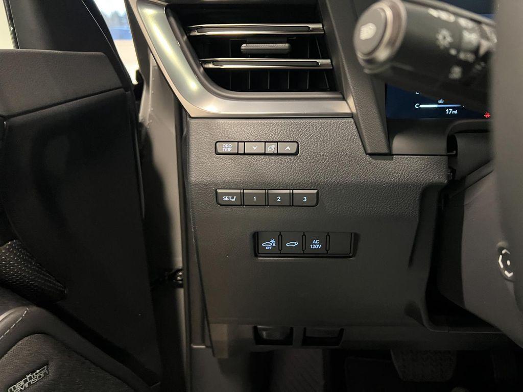 used 2025 Lexus GX 550 car, priced at $99,995