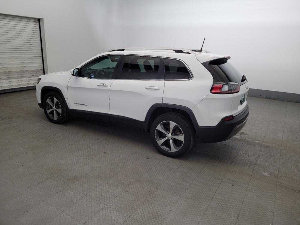 used 2019 Jeep Cherokee car, priced at $16,395